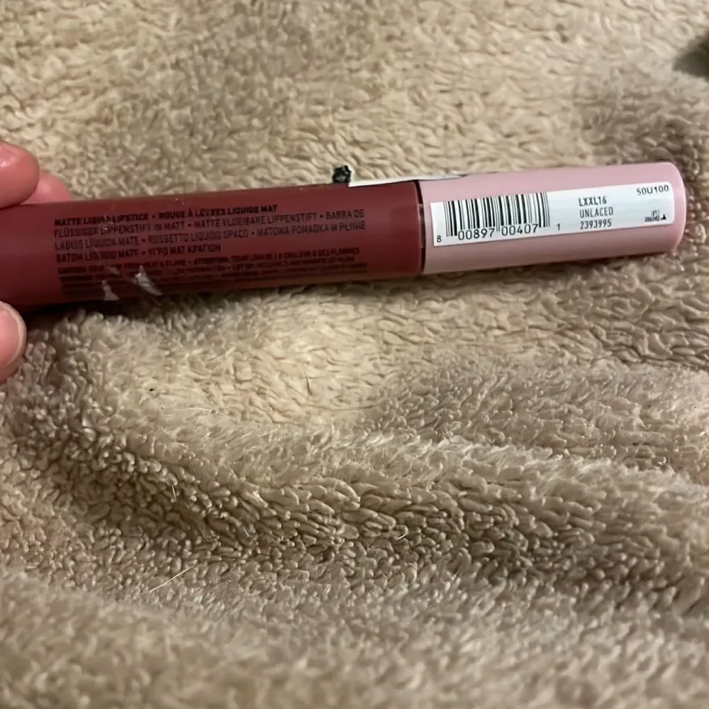 ✨NYX Lingerie XXL Matte Liquid Lipstick - Unlaced, NIP